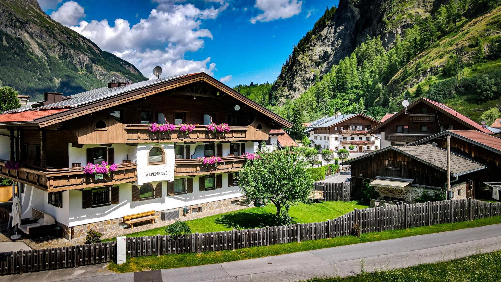 Appartements Alpenrose Längenfeld Exterior foto